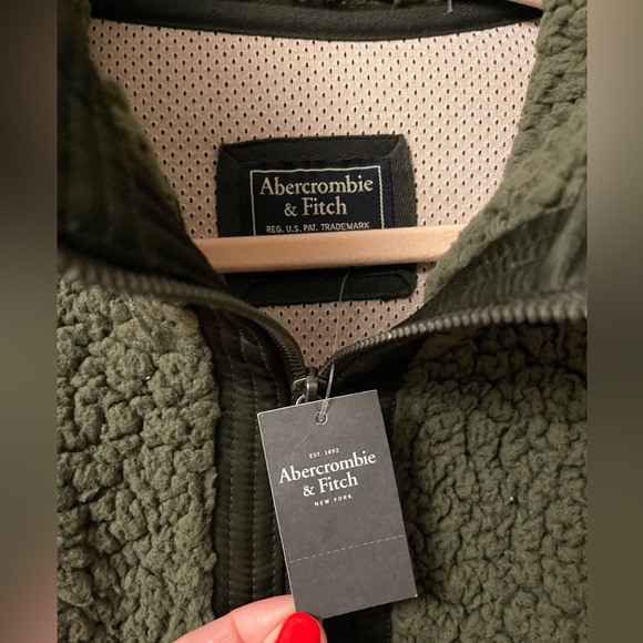 Abercrombie & Fitch Olive Green Sherpa Hoodie - Picture 4 of 5